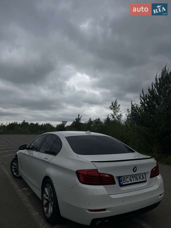 Седан BMW 5 Series 2014 в Львове