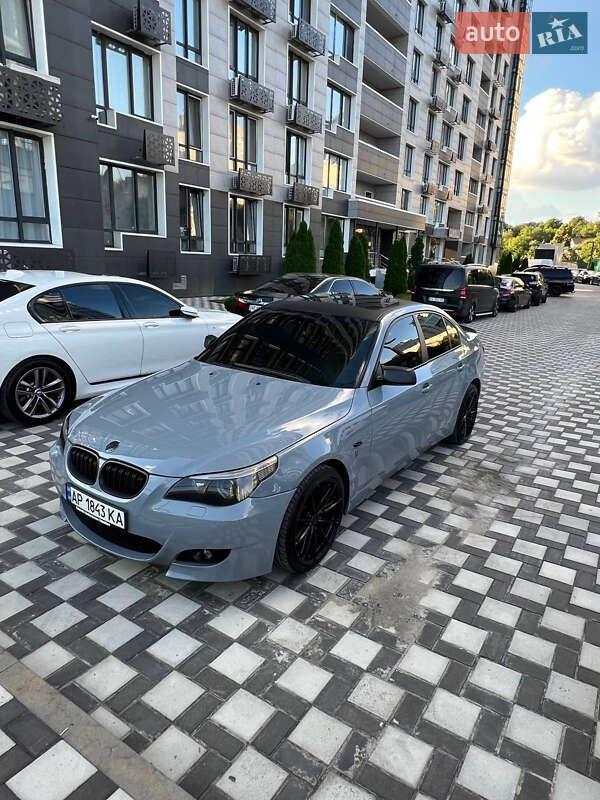 BMW 5 Series 2004