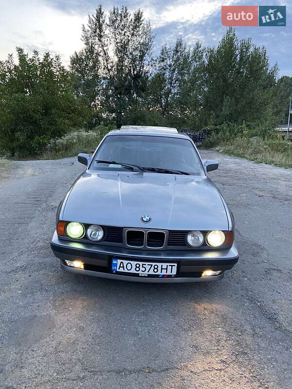 BMW 5 Series 1990