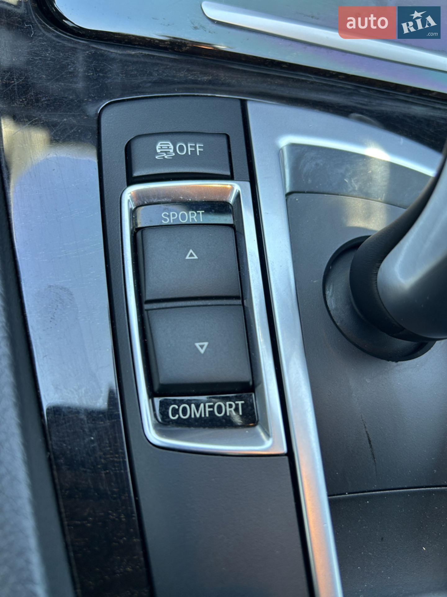 2012 BMW 5er - мініатюра 9