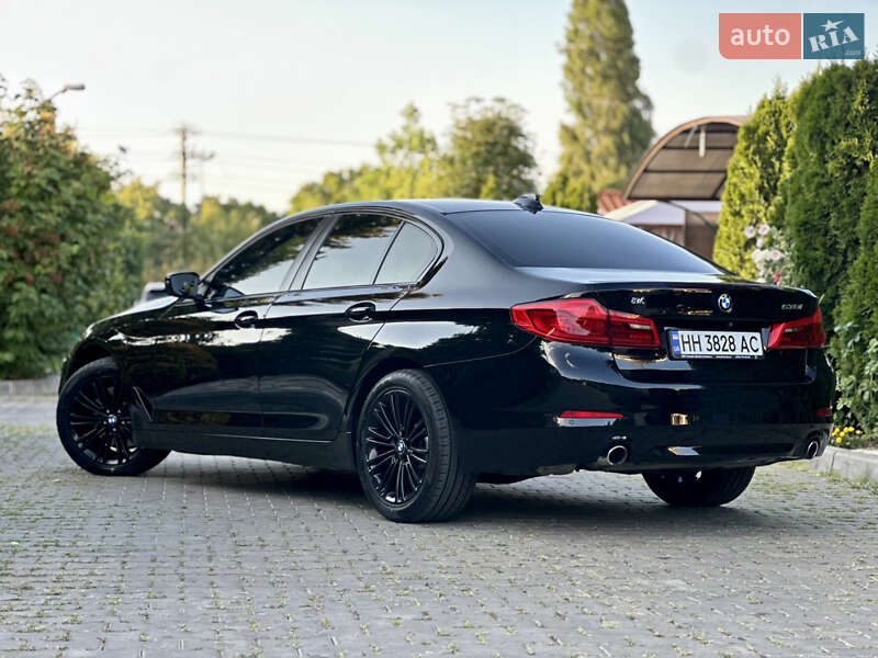 Седан BMW 5 Series 2017 в Одессе