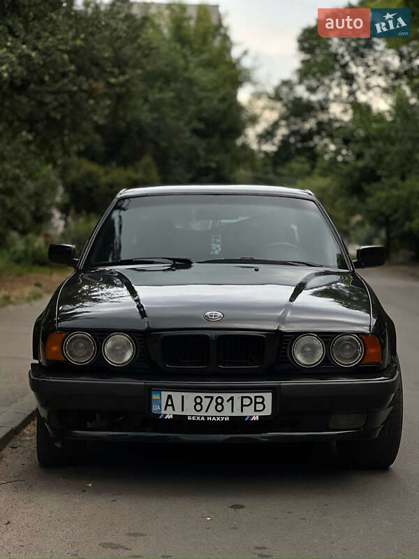 Седан BMW 5 Series 1994 в Фастові