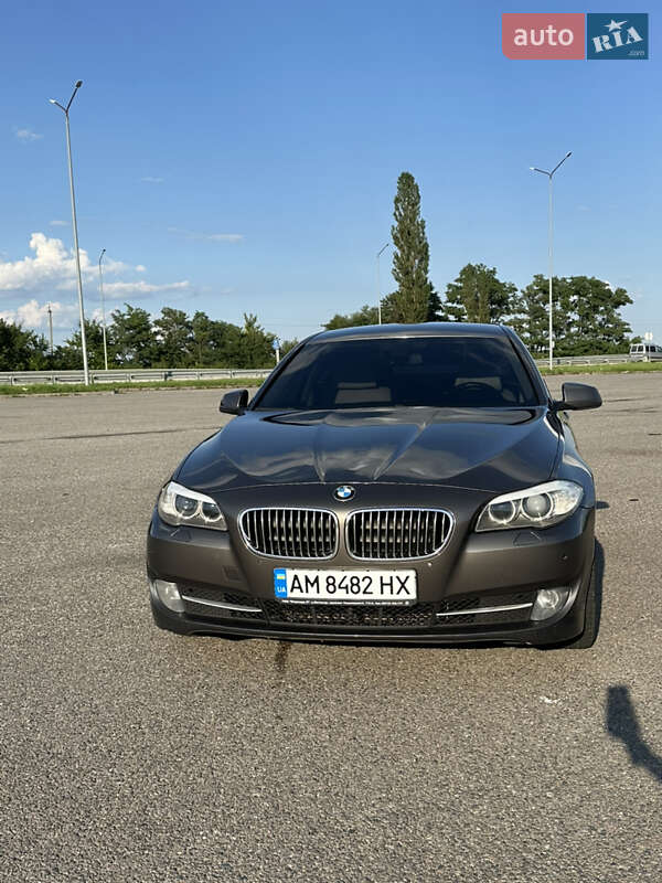 BMW 5 Series 2012