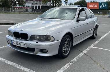 Седан BMW 5 Series 1999 в Дніпрі