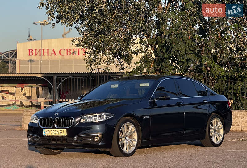 Седан BMW 5 Series 2016 в Запорожье