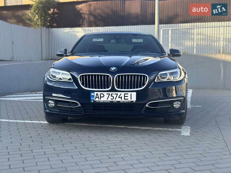 Седан BMW 5 Series 2016 в Запорожье
