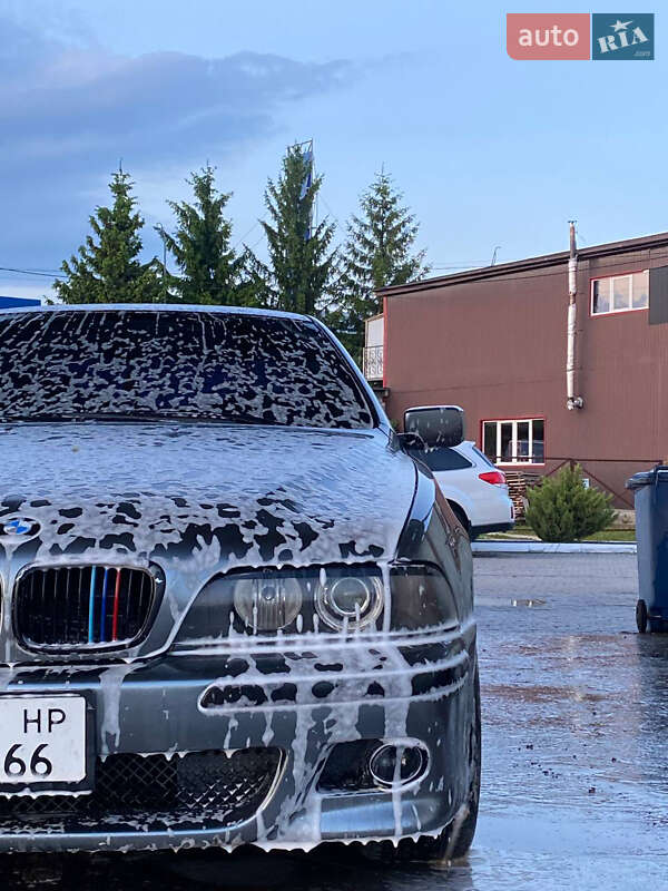 BMW 5 Series 1999 BMW 5 Series 1999