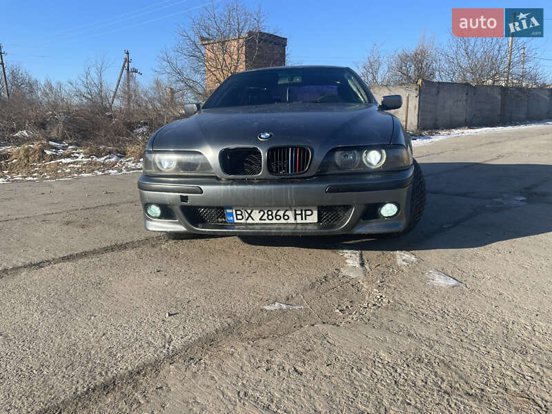 Седан BMW 5 Series 1999 в Хмельницком