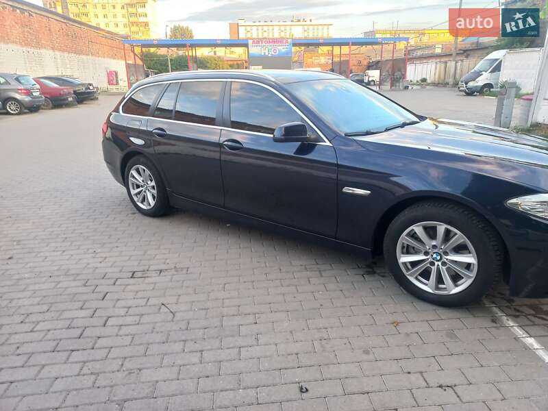 Универсал BMW 5 Series 2011 в Черновцах