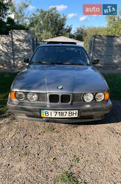 Седан BMW 5 Series 1991 в Полтаві