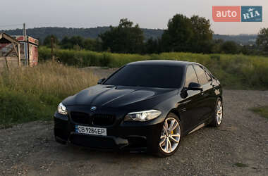 Седан BMW 5 Series 2013 в Черновцах