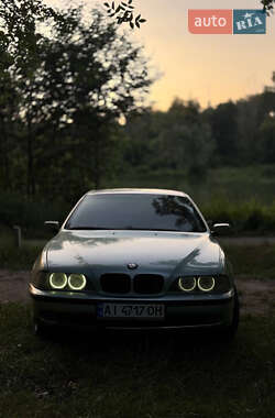 Седан BMW 5 Series 1997 в Киеве