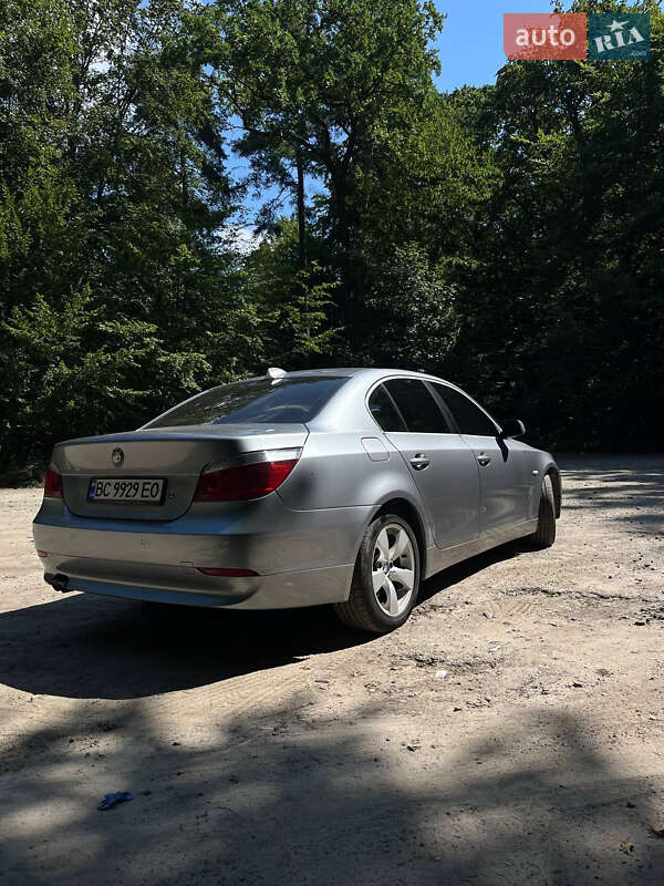 Седан BMW 5 Series 2006 в Львове