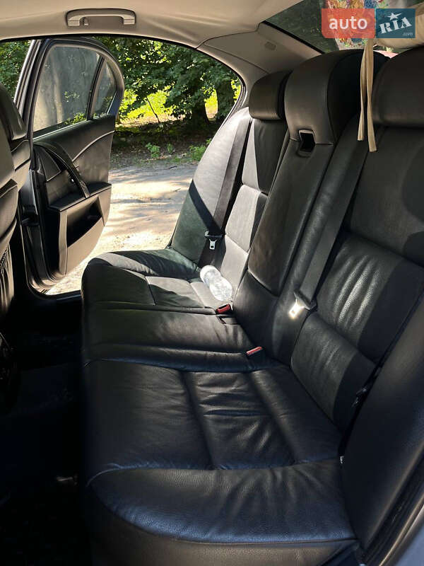 Седан BMW 5 Series 2006 в Львове