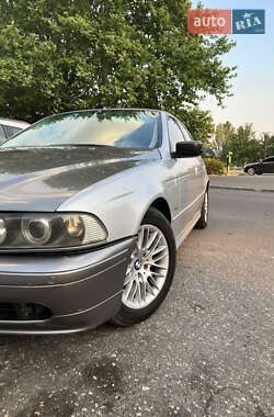 Седан BMW 5 Series 2000 в Николаеве