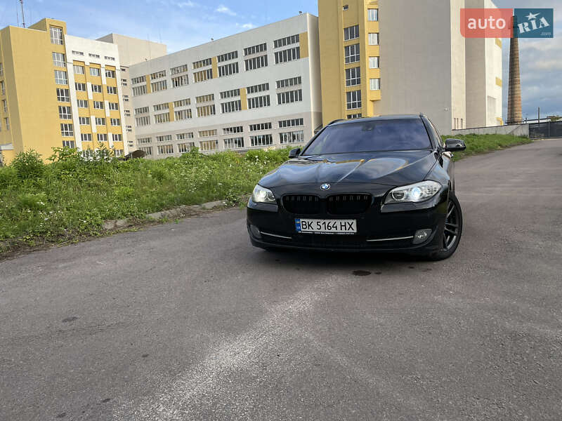 BMW 5 Series 2012