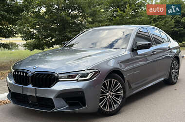Седан BMW 5 Series 2018 в Києві