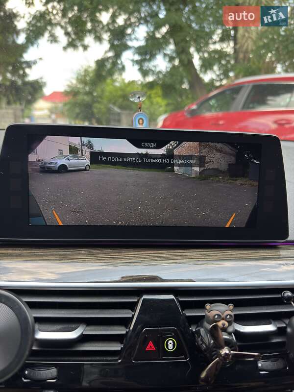 Универсал BMW 5 Series 2017 в Хмельницком