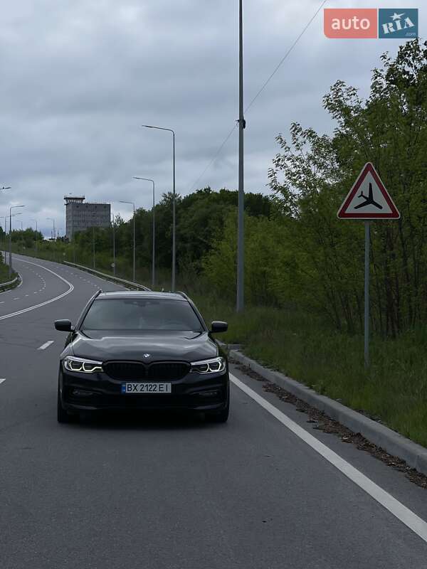 Универсал BMW 5 Series 2017 в Хмельницком