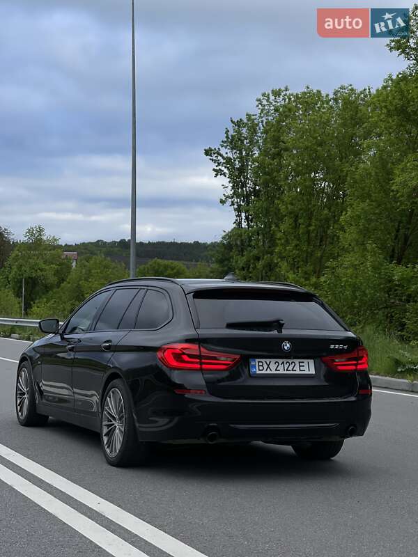 Универсал BMW 5 Series 2017 в Хмельницком