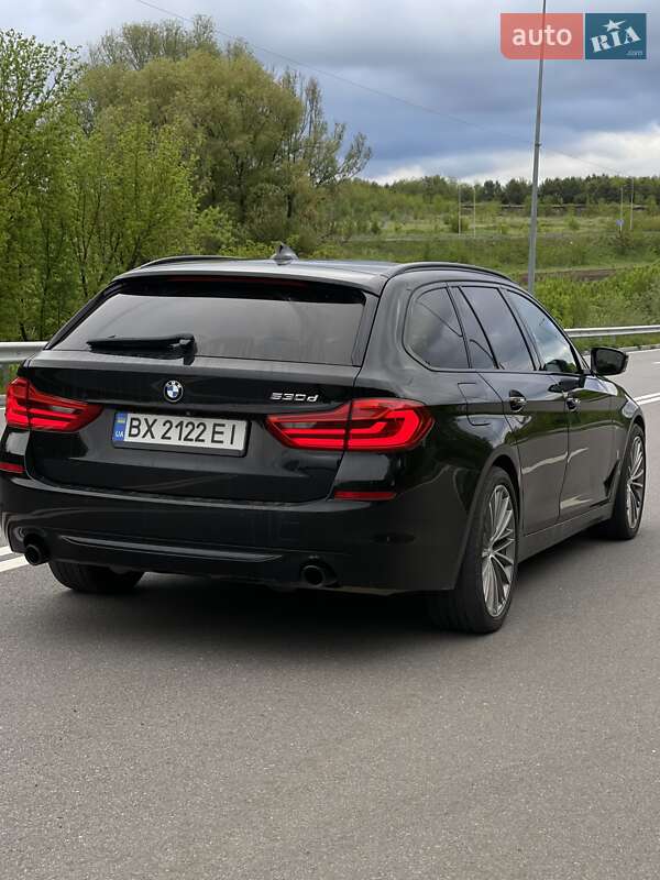 Универсал BMW 5 Series 2017 в Хмельницком
