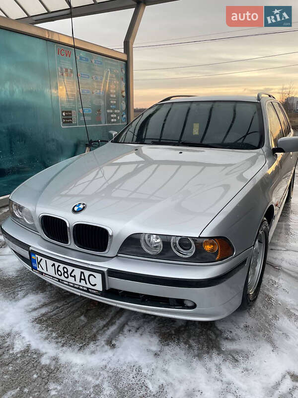 BMW 5 Series 2002 BMW 5 Series 2002