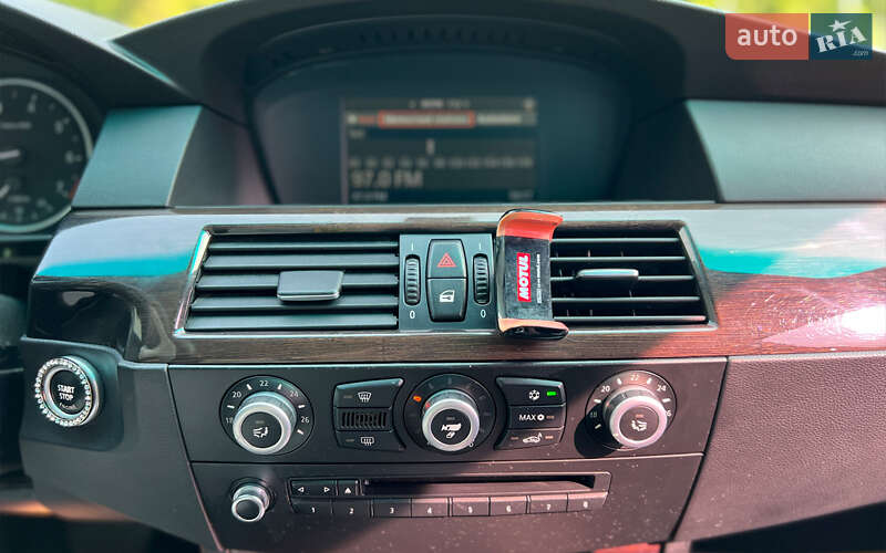 Седан BMW 5 Series 2008 в Львові