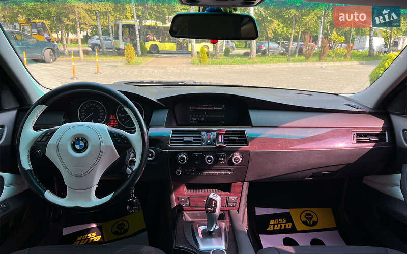 Седан BMW 5 Series 2008 в Львові