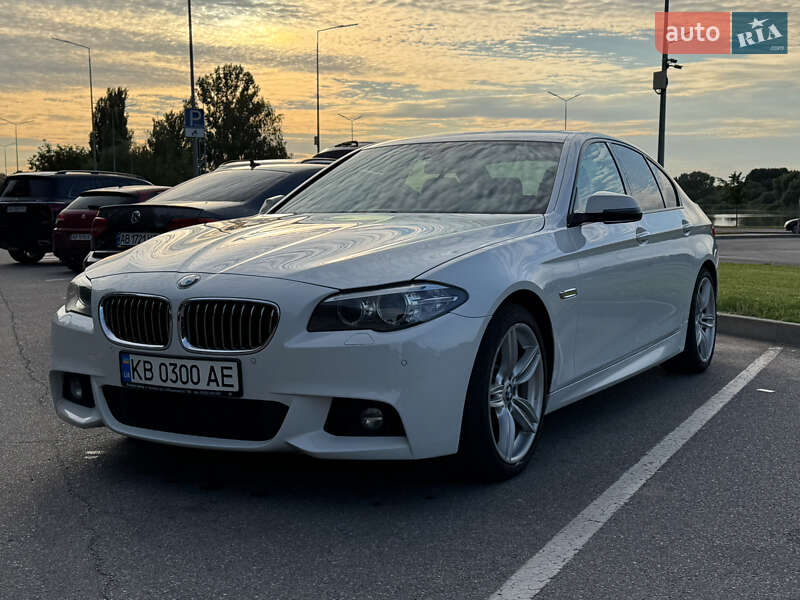 Седан BMW 5 Series 2015 в Виннице