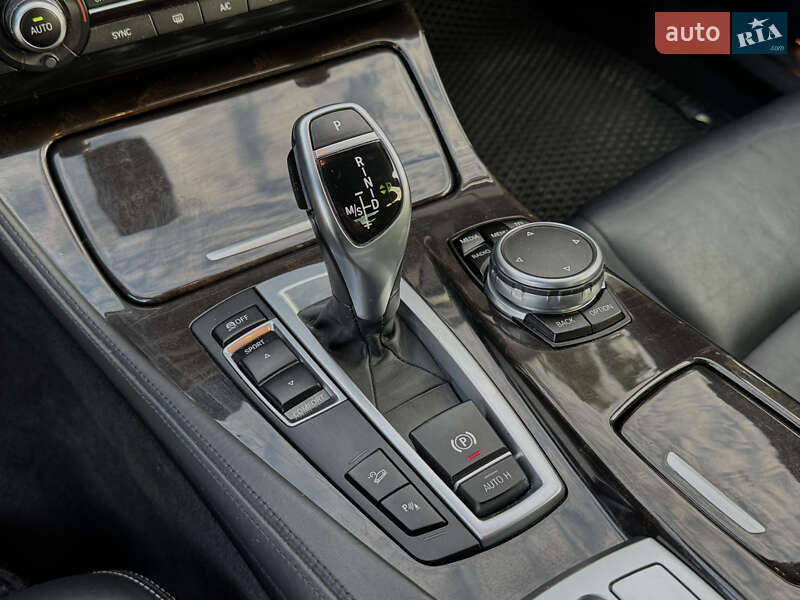 Седан BMW 5 Series 2015 в Виннице