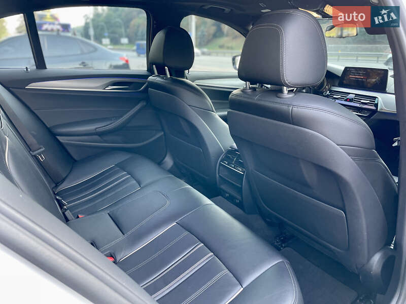 Седан BMW 5 Series 2018 в Броварах
