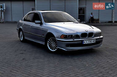 Седан BMW 5 Series 1997 в Харькове