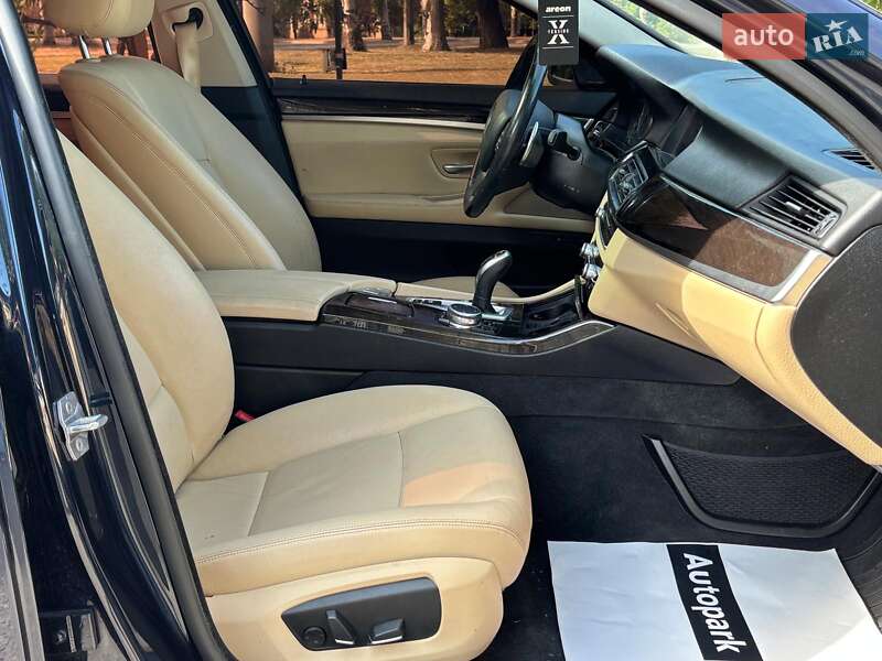Седан BMW 5 Series 2016 в Запорожье фото 16 Седан BMW 5 Series 2016 в Запорожье