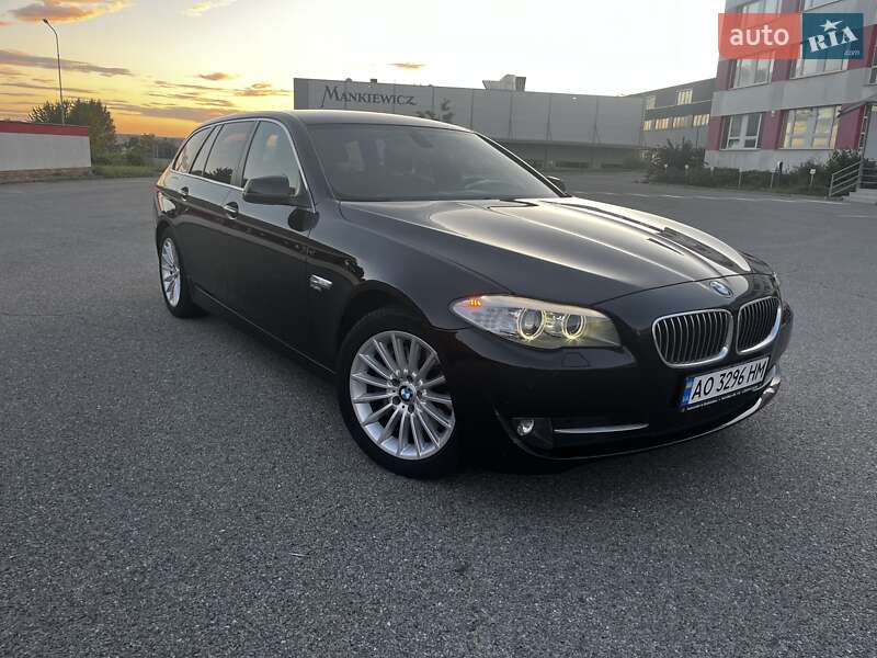 Универсал BMW 5 Series 2011 в Ивано-Франковске