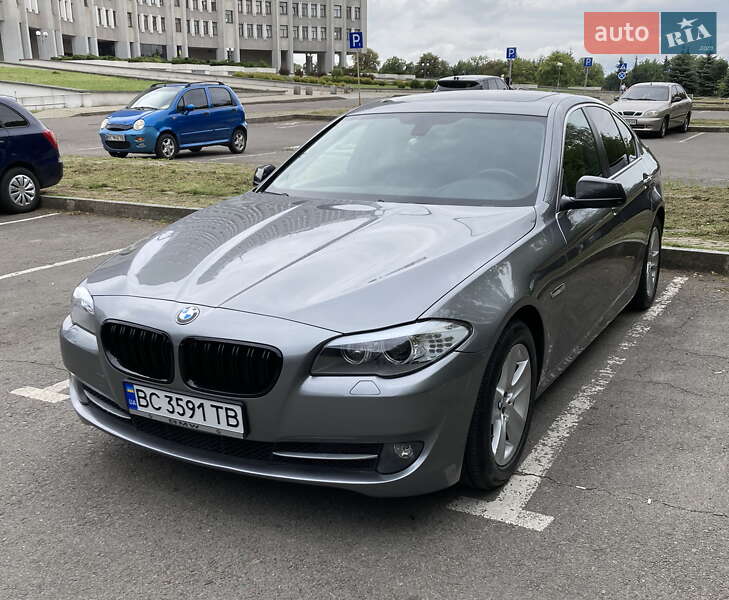 Седан BMW 5 Series 2013 в Львове фото 9 Седан BMW 5 Series 2013 в Львове