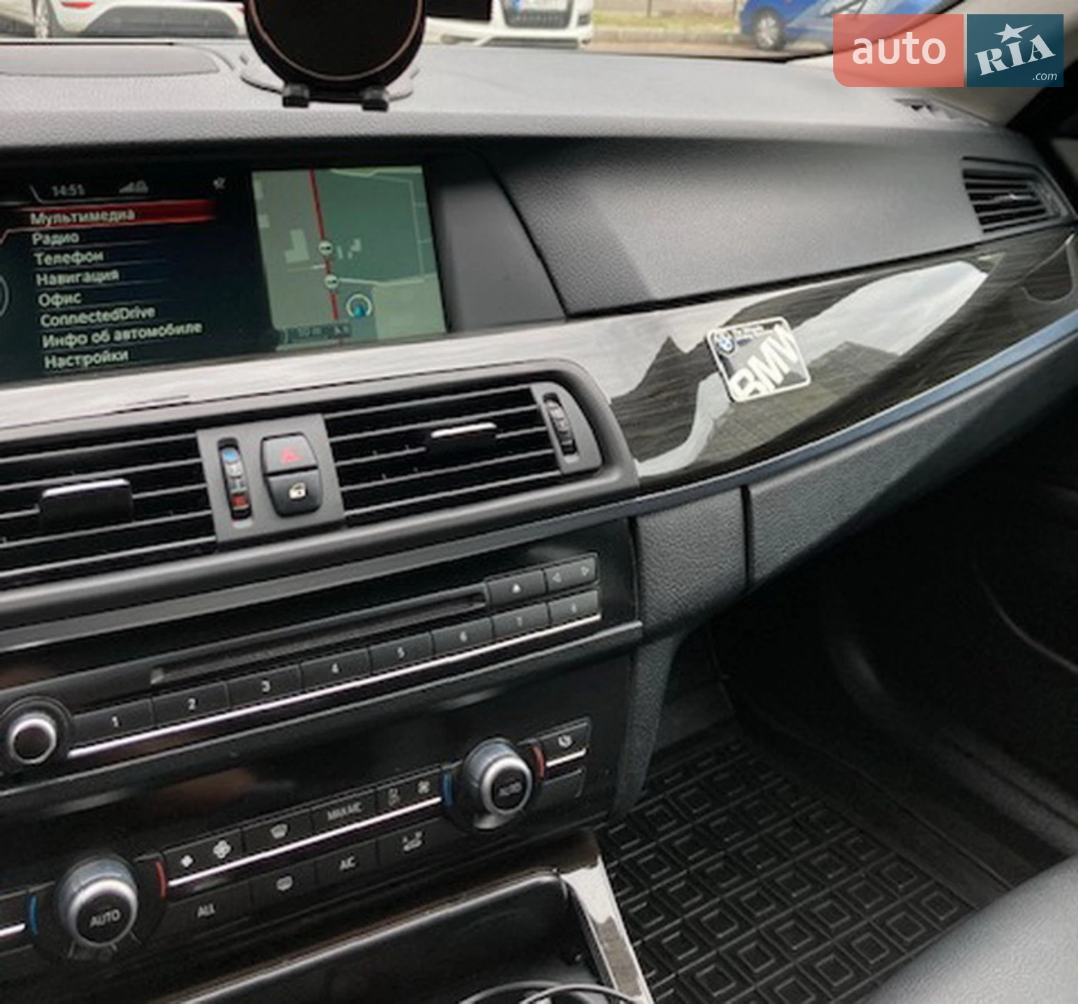 2013 BMW 5er - мініатюра 13