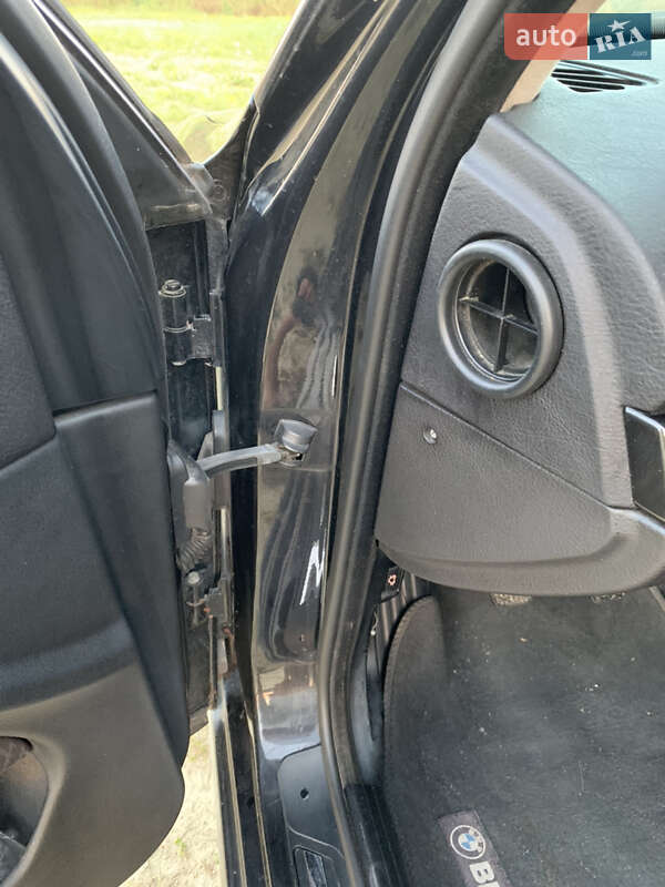 Седан BMW 5 Series 2001 в Львове