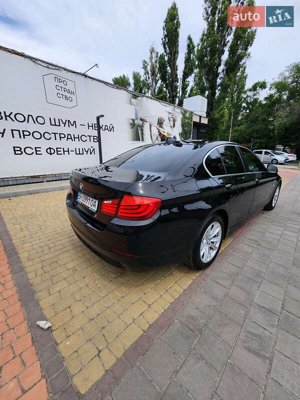 Седан BMW 5 Series 2011 в Одессе фото 28 Седан BMW 5 Series 2011 в Одессе