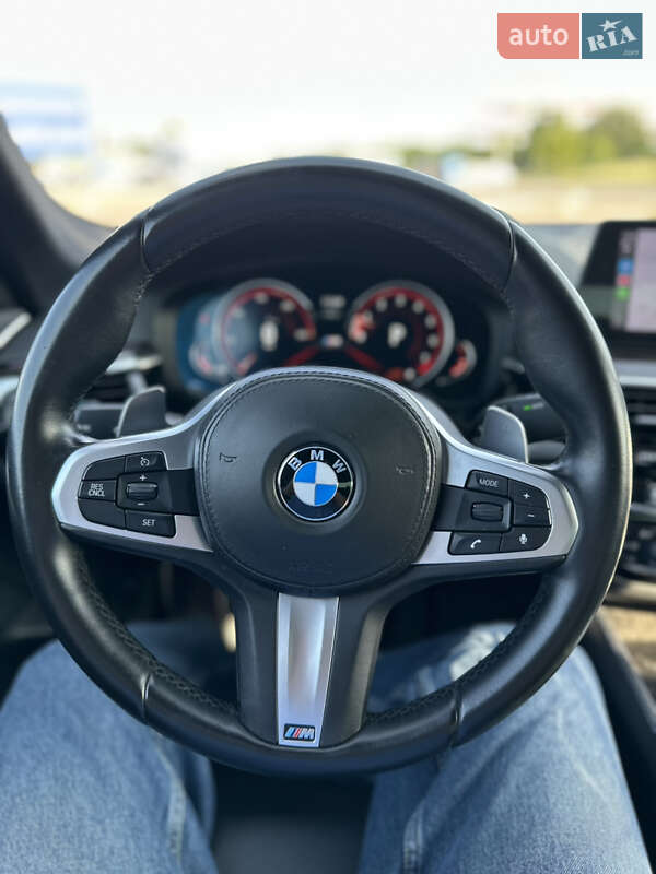 Седан BMW 5 Series 2017 в Киеве фото 12 Седан BMW 5 Series 2017 в Киеве