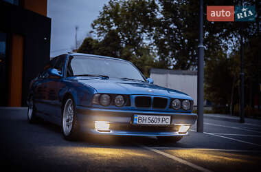 Седан BMW 5 Series 1989 в Одесі