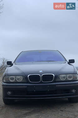 Седан BMW 5 Series 2003 в Харькове