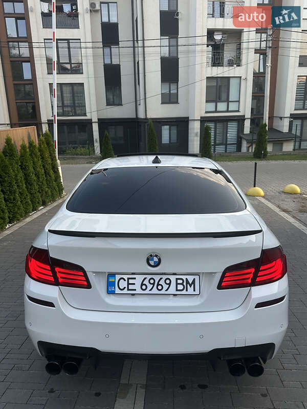 Седан BMW 5 Series 2011 в Черновцах