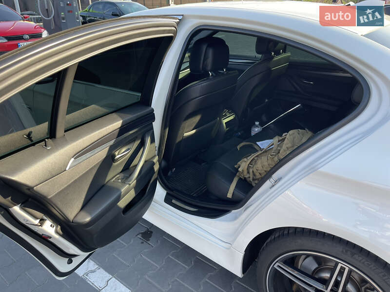 Седан BMW 5 Series 2012 в Житомирі