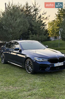 Седан BMW 5 Series 2017 в Мукачево