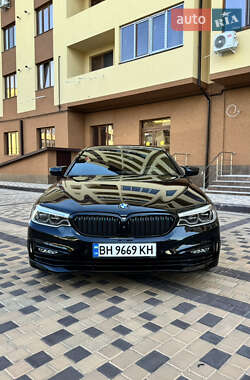Седан BMW 5 Series 2018 в Измаиле