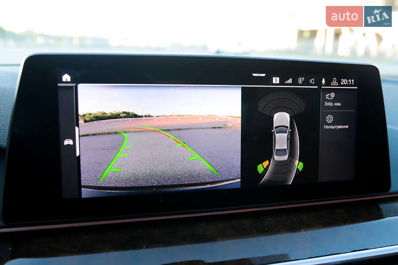 Седан BMW 5 Series 2019 в Львове