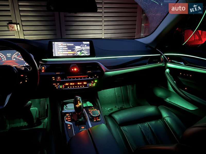 Седан BMW 5 Series 2017 в Рівному