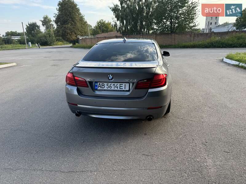 Седан BMW 5 Series 2013 в Хмільнику