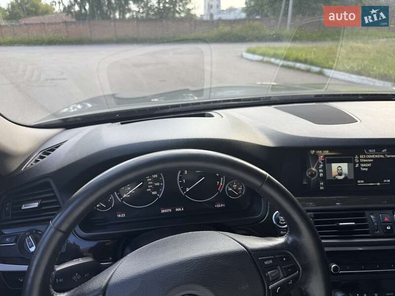 Седан BMW 5 Series 2013 в Хмільнику