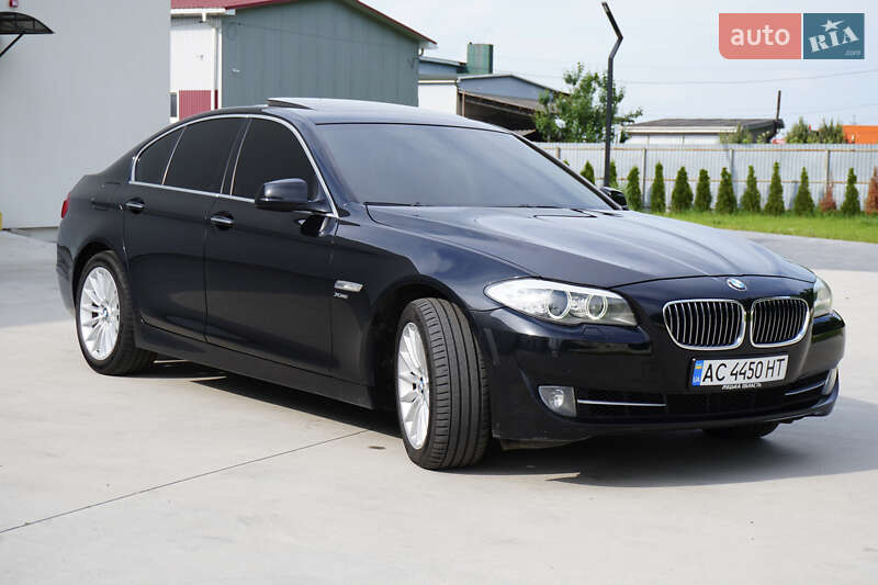 BMW 5 Series 2011